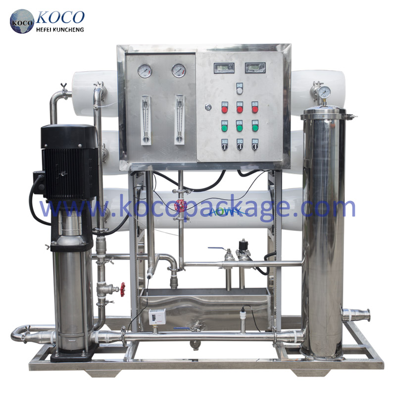 Mineral water making machine