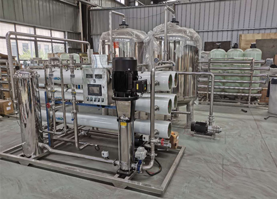 Équipement industriel de traitement de l'eau RO/équipement de filtration d'eau pure